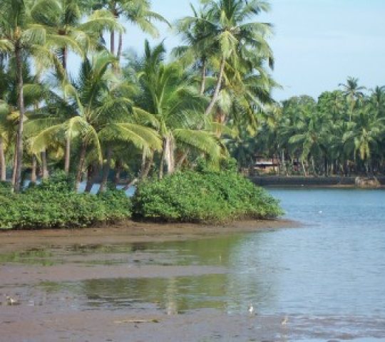 Biyyam Kayal (Lake)