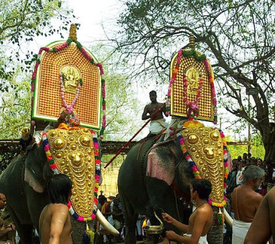 Angadipuram Thirumanthamkunnu Temple
