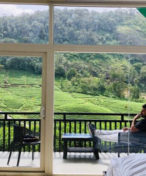 4 Days 3 Night Munnar Tour Package